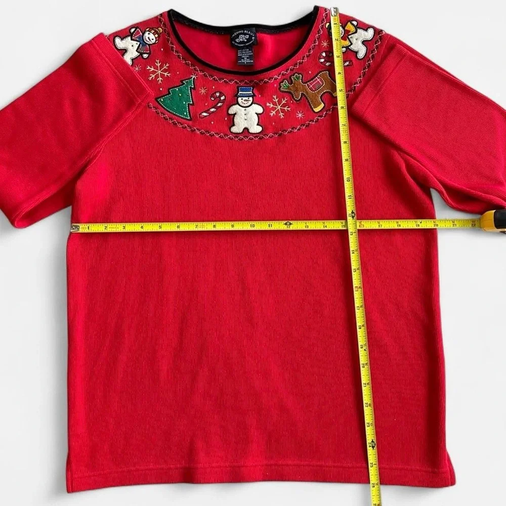 Vintage Moving Bleu Red Ribbed Long Sleeve Shirt Embroidered Christmas Designs - Picture 6 of 7